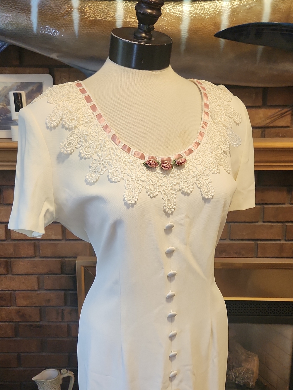 Vintage Cottage Core Lace Ribbon Trim Ivory Dress Floral Detail Church Wedding